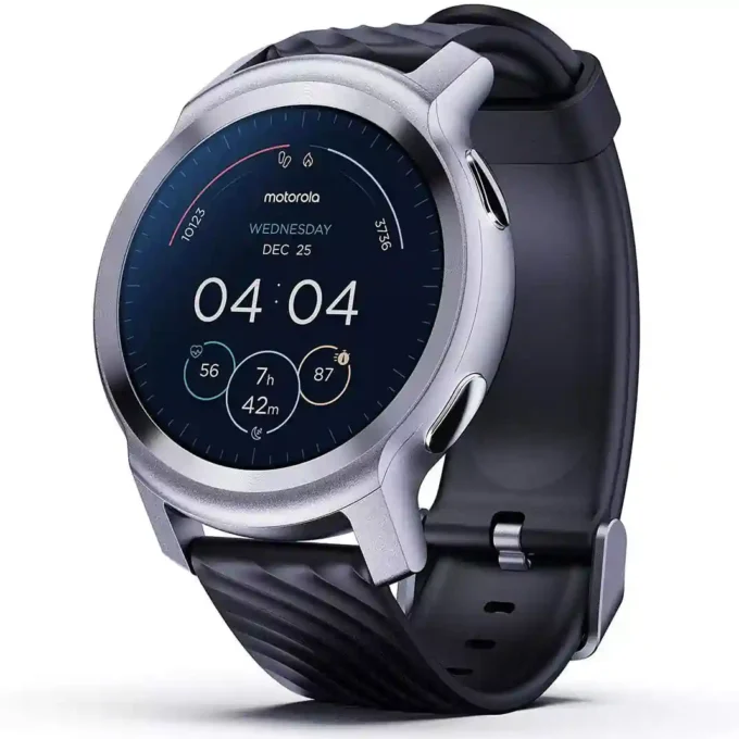 Motorola Moto Watch 100 Smartwatch Review